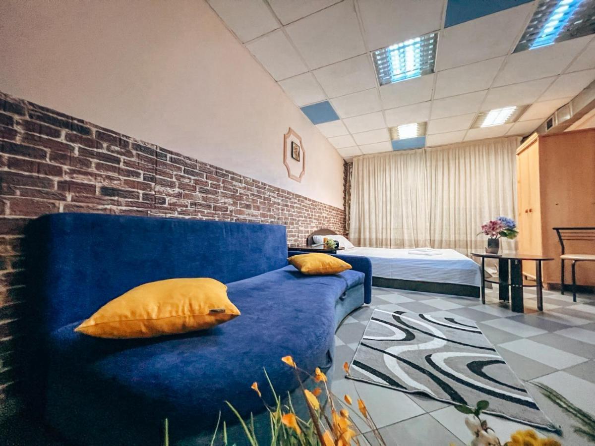 Guest House On Saksahanskoho Street キエフ エクステリア 写真