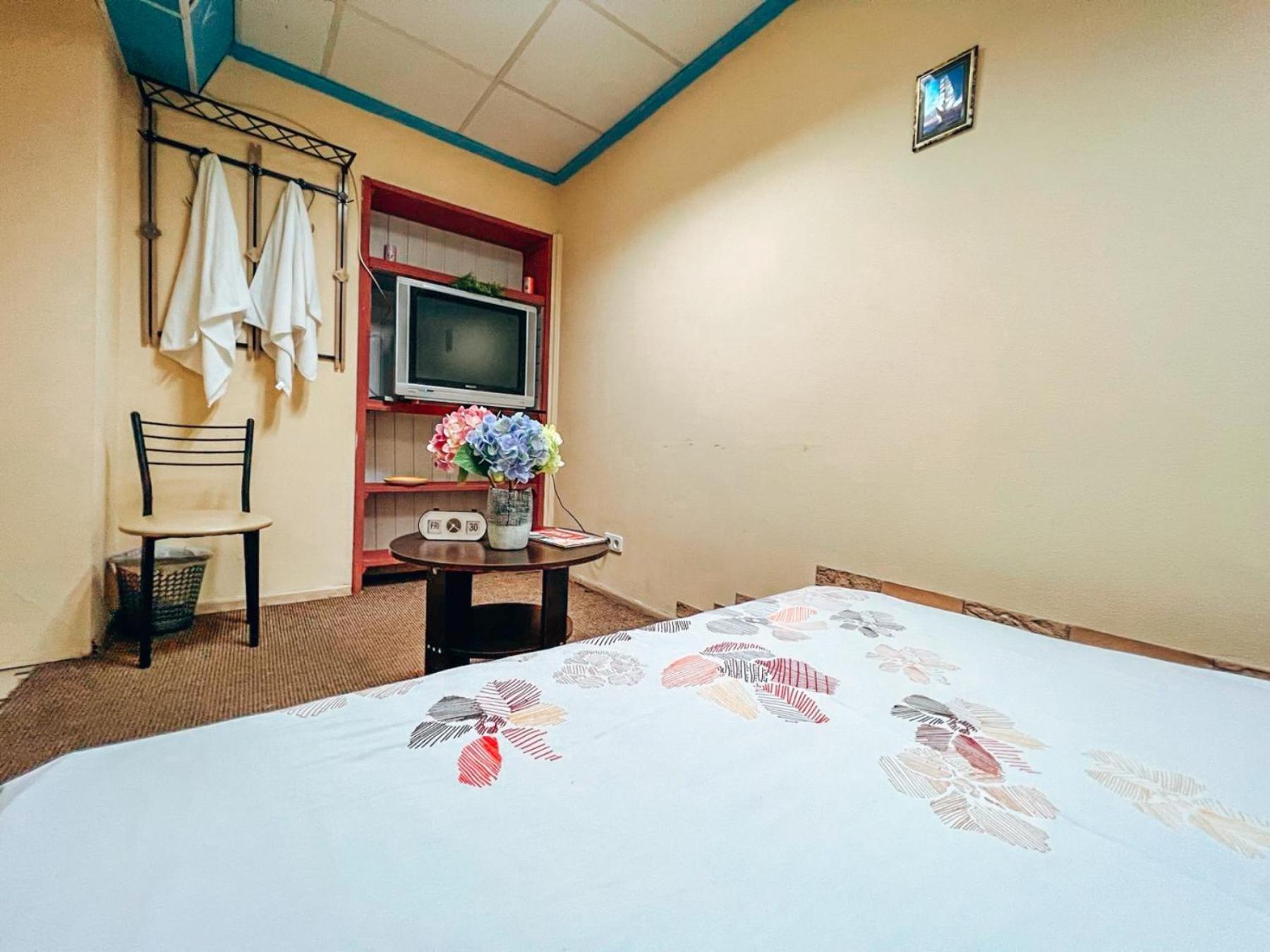 Guest House On Saksahanskoho Street キエフ エクステリア 写真